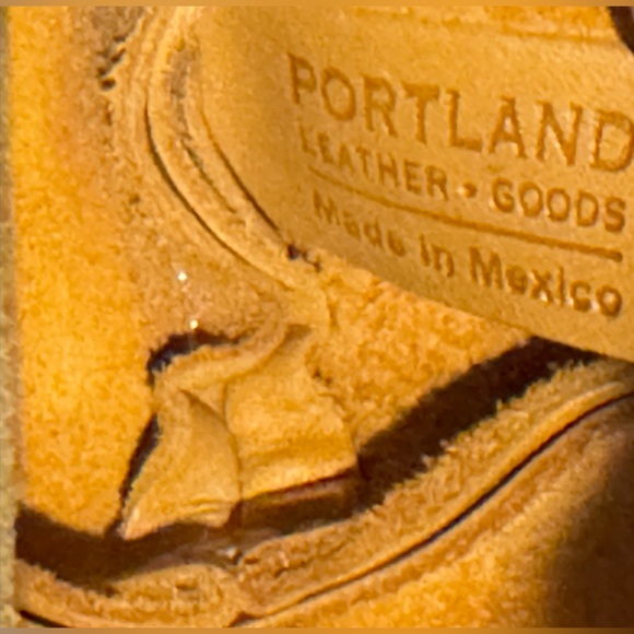 Portland Leather Goods Large Make Up Bag/Pouch Tan Leather - Picture 6 of 7